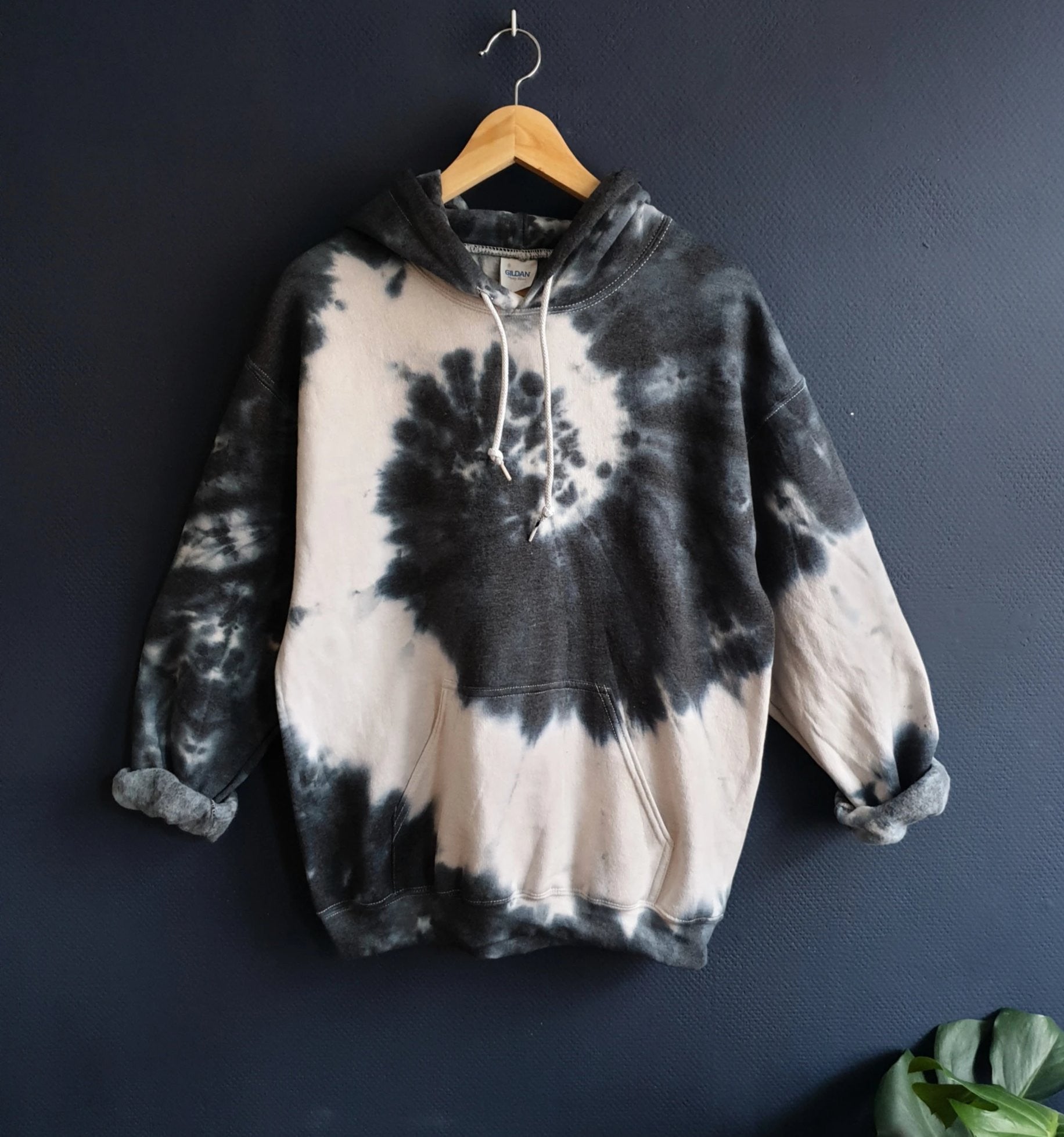 gray tie dye hoodie