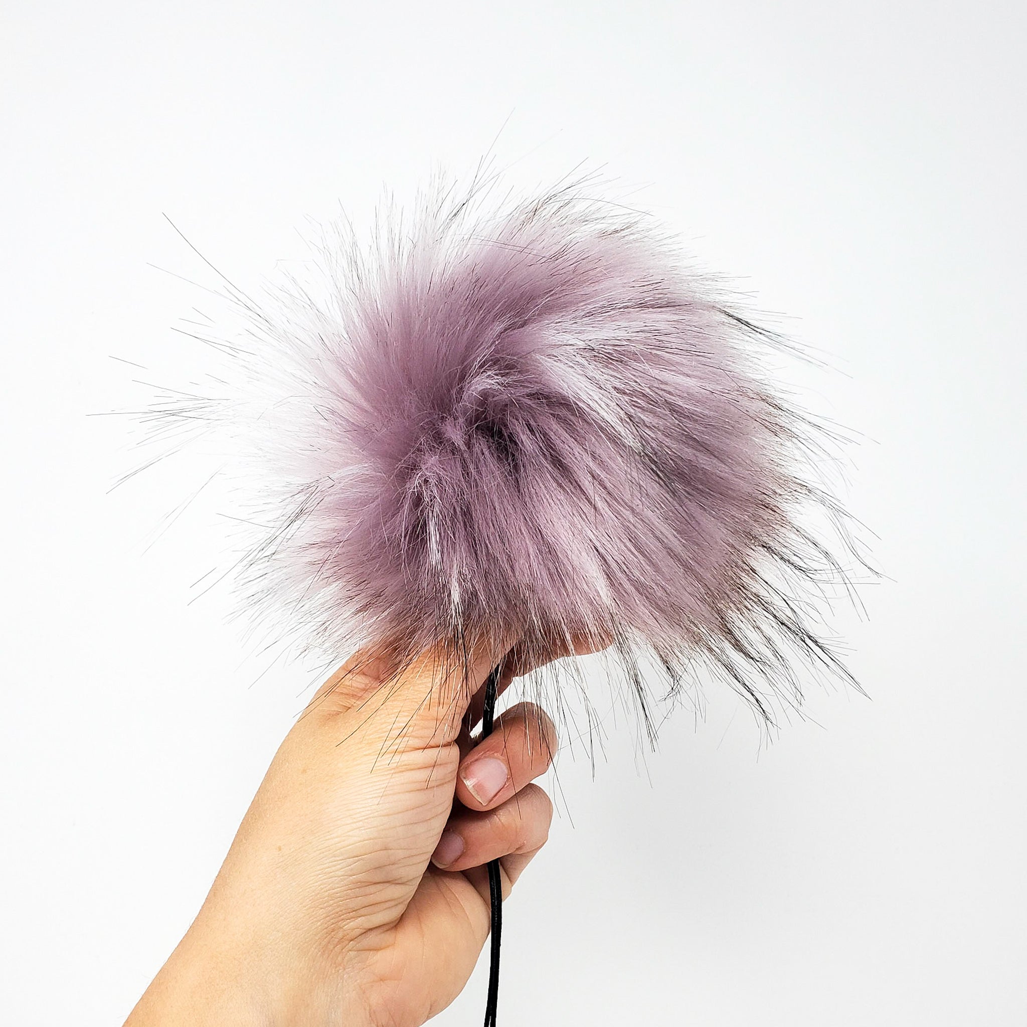 Mauve - Faux Fur Pom Poms | Warehouse 2020