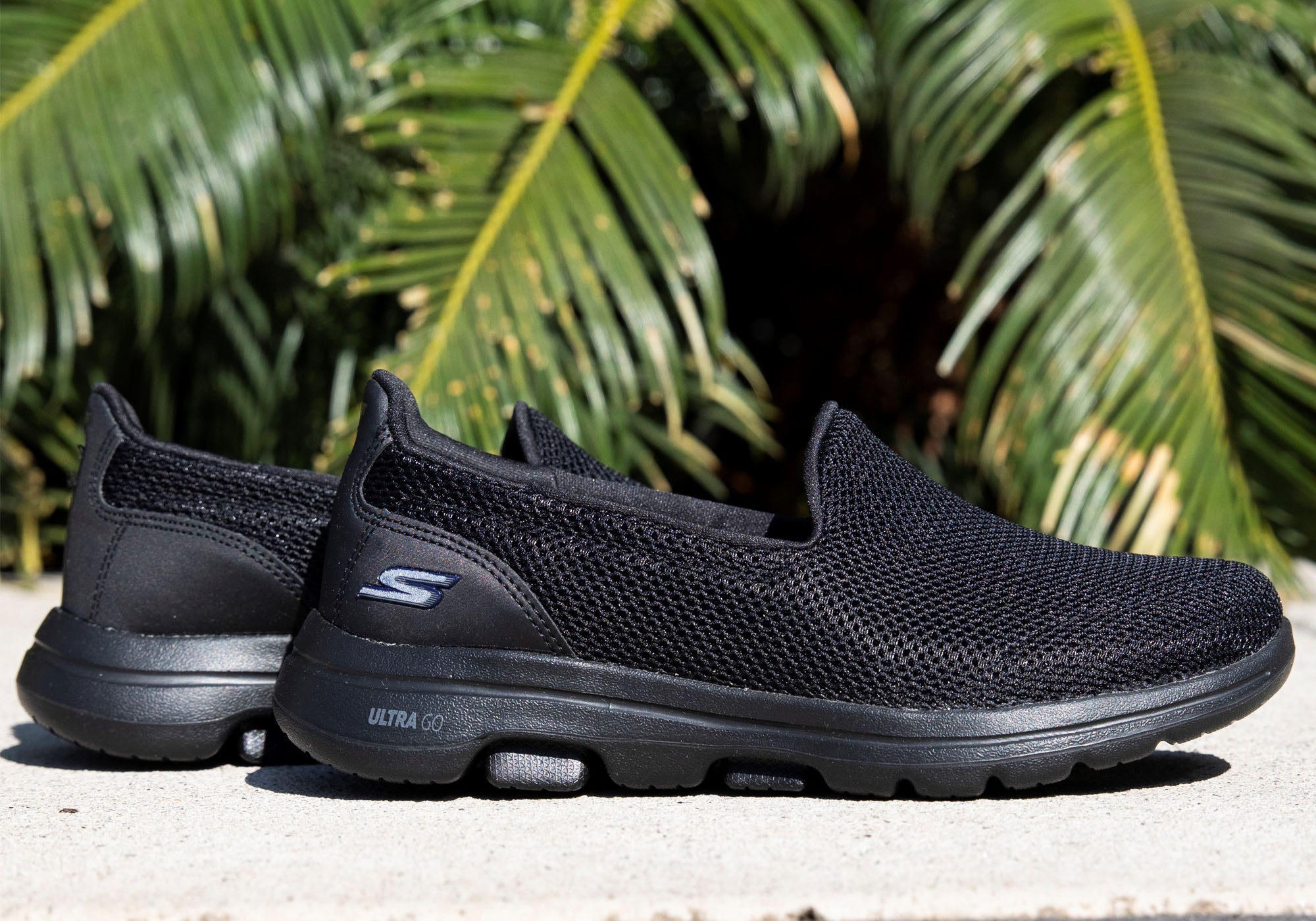 skechers go walk black 5