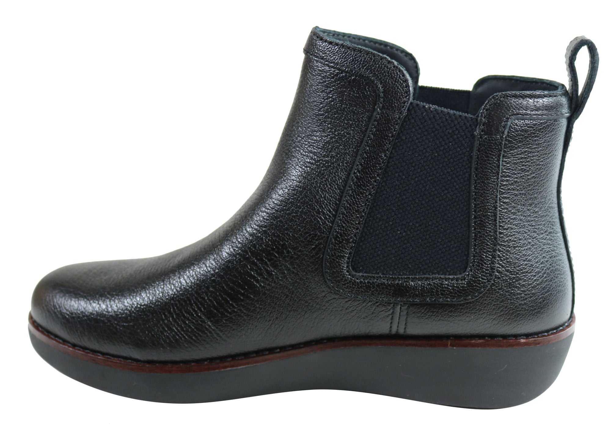 chai classic chelsea boots