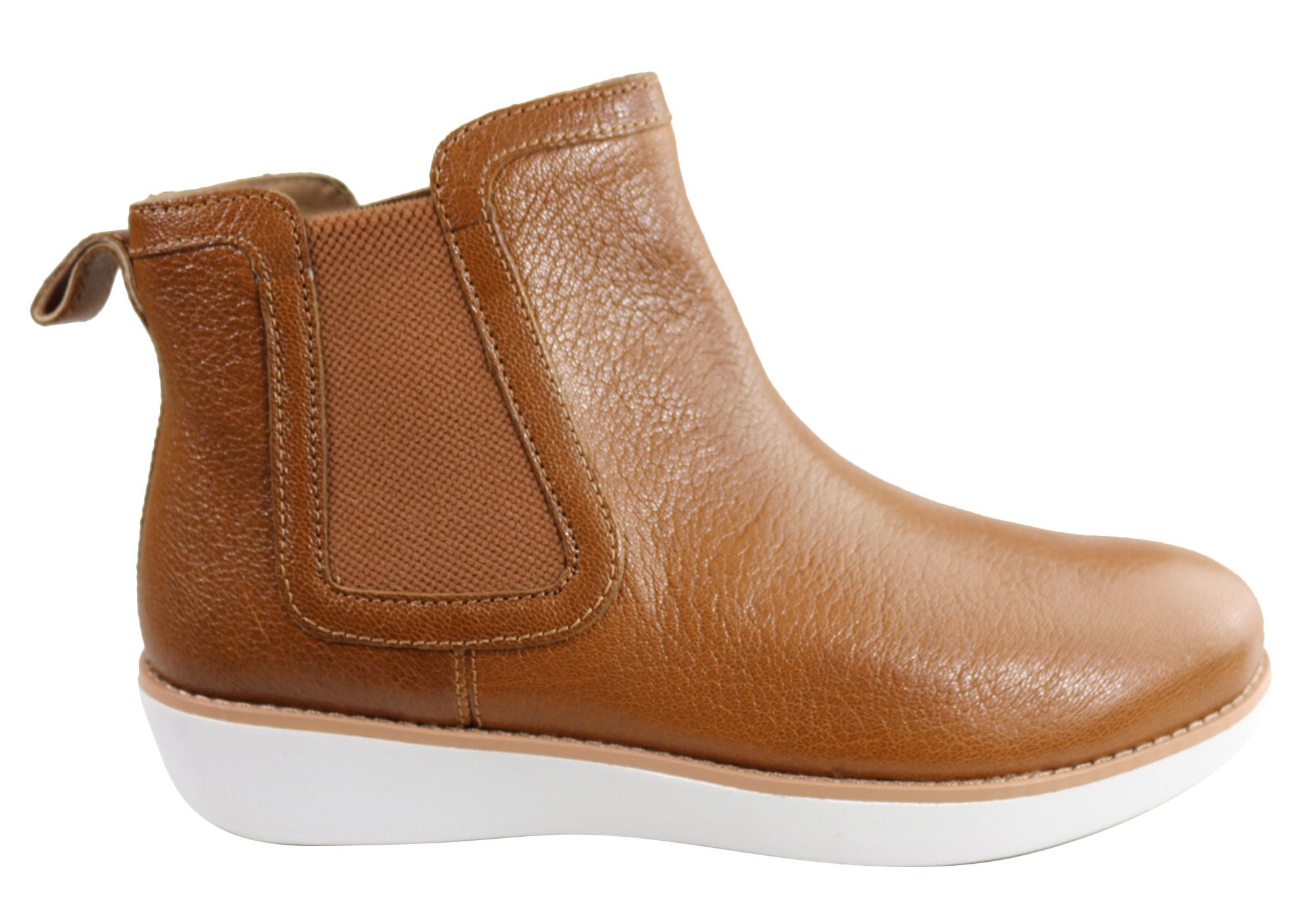 chai classic chelsea boots