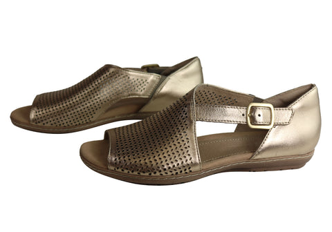 earth ballston sandal