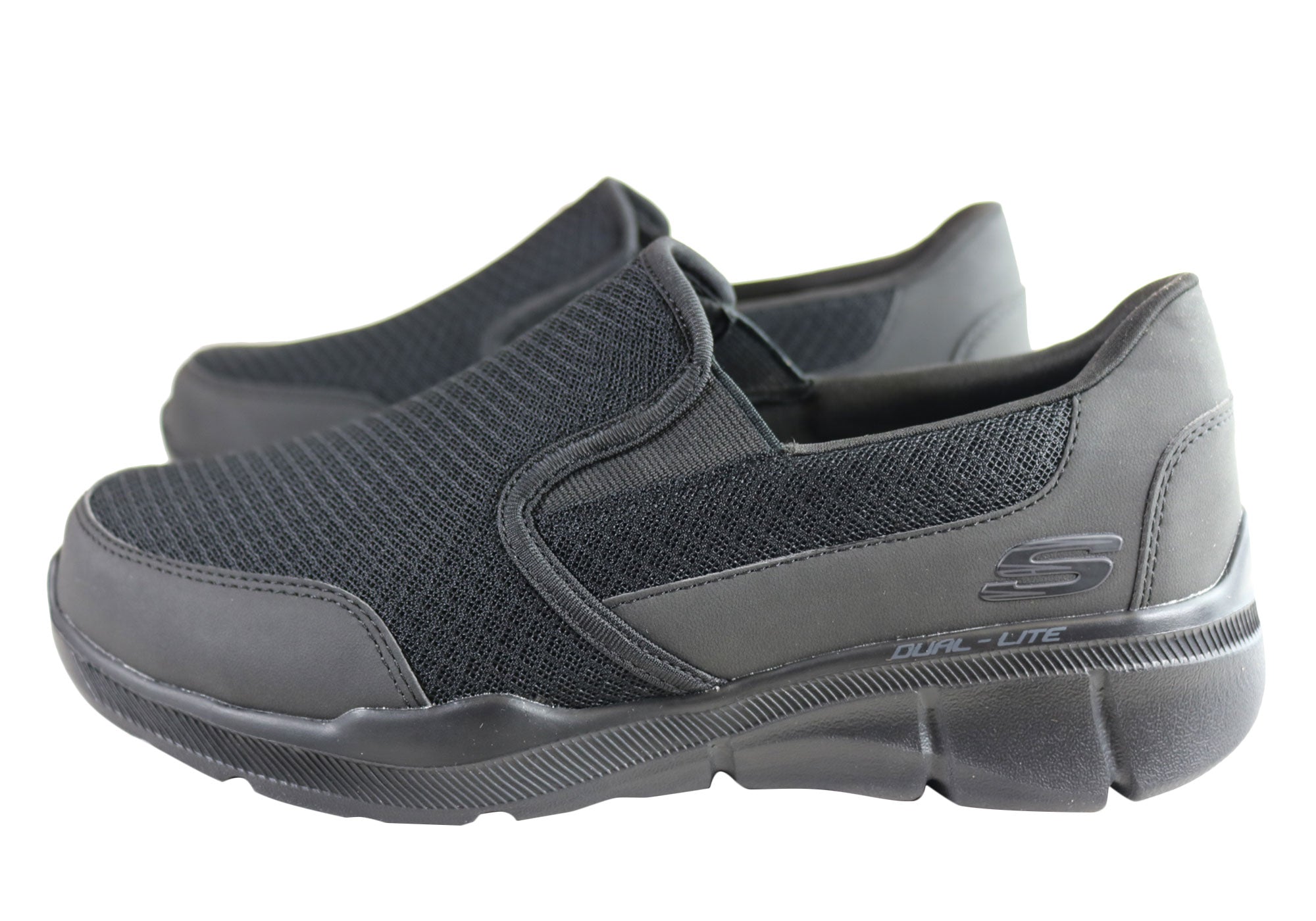 skechers extra wide fit with air cooled memory foam