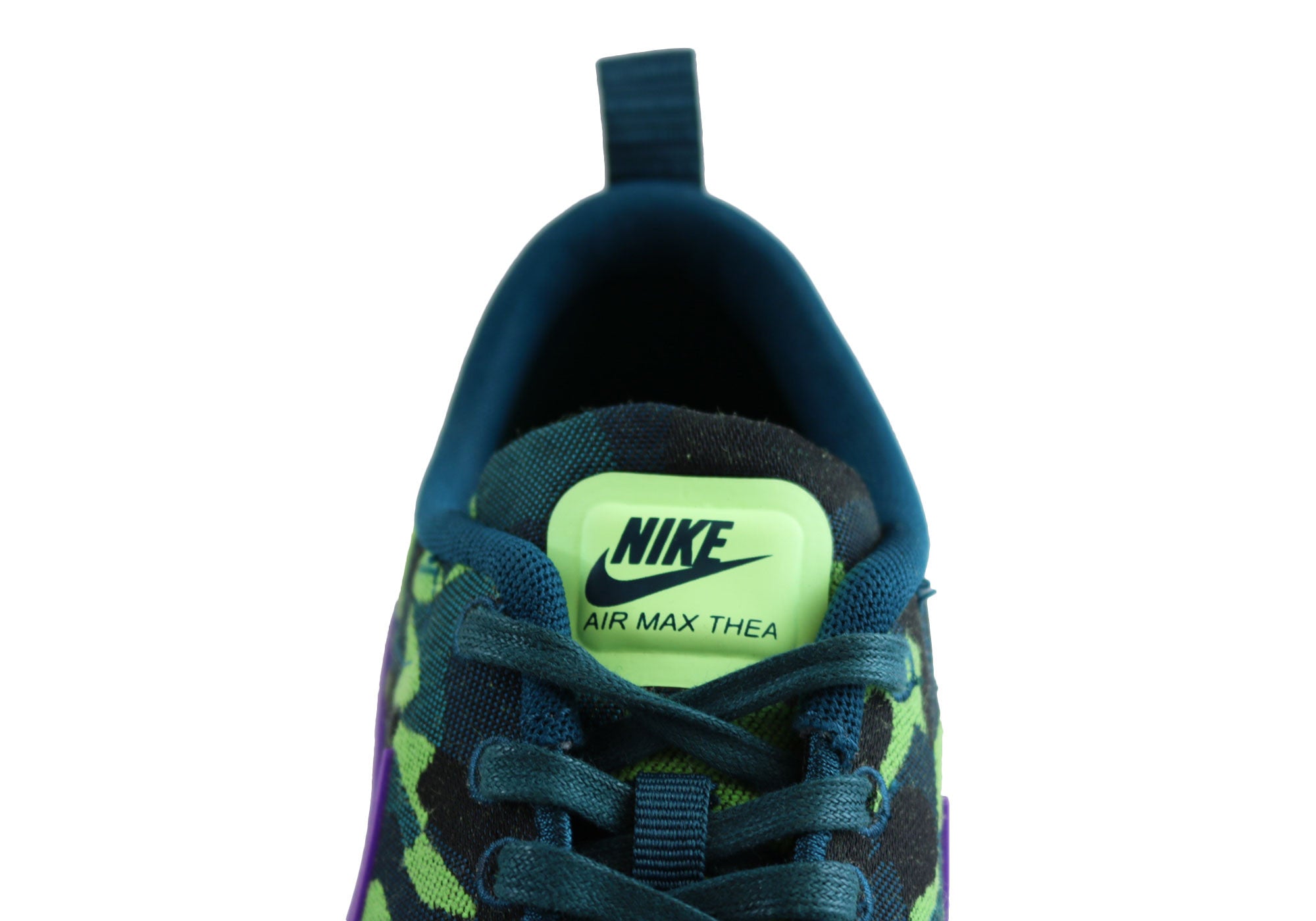 nike women's green running shoes