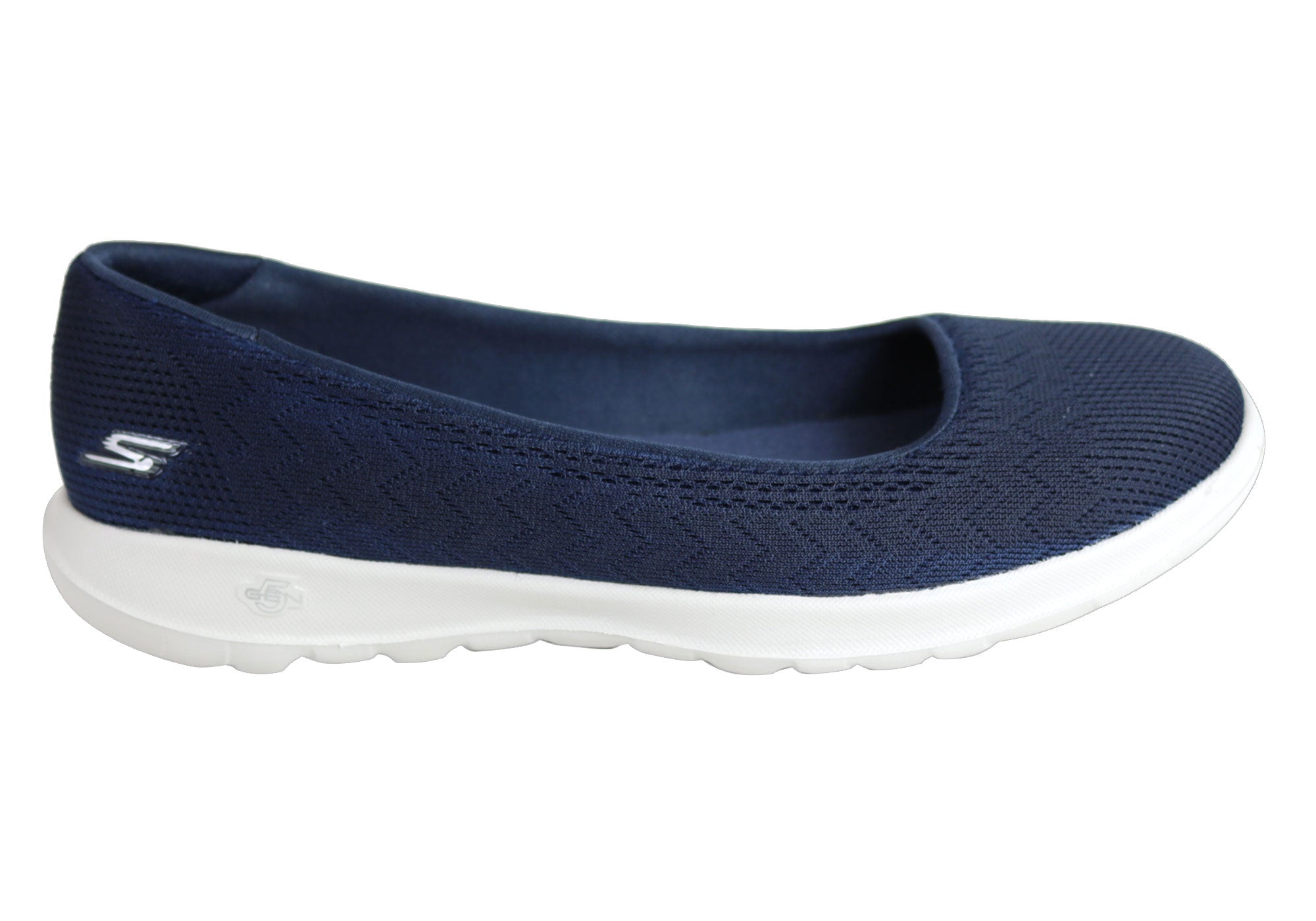 flat shoes skechers