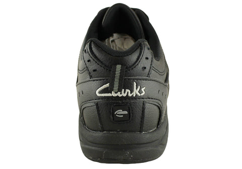 clarks sports shoes