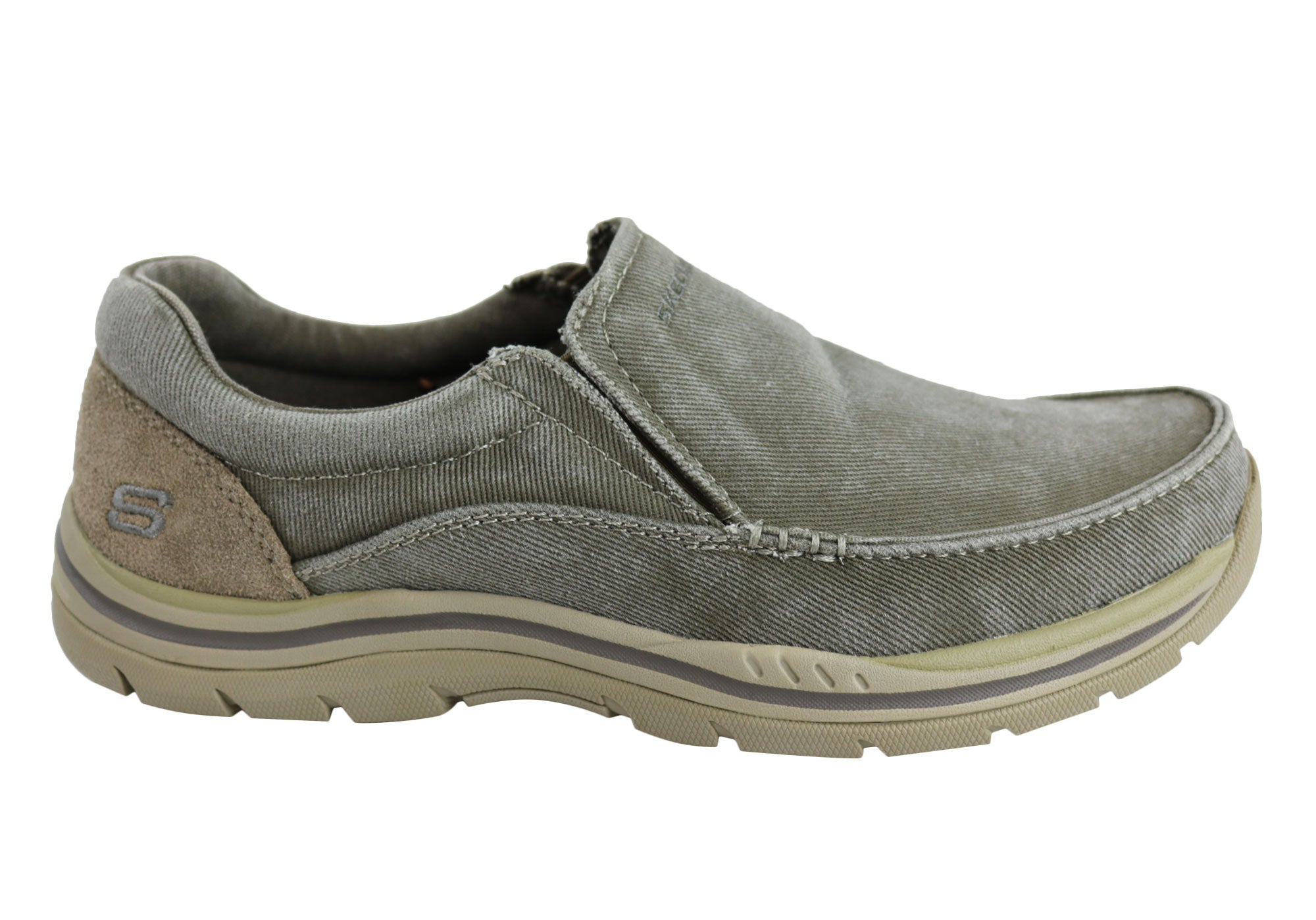 sketchers relaxed fit memory foam