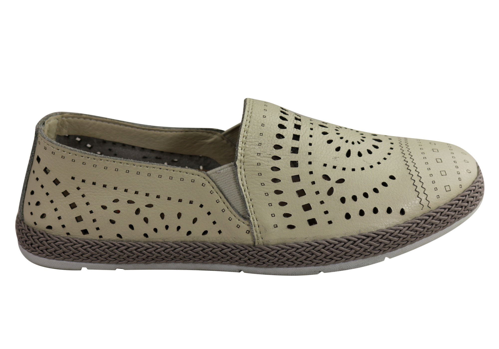 CC Resorts Rikki Womens Comfy Casual Flats | Brand House Direct