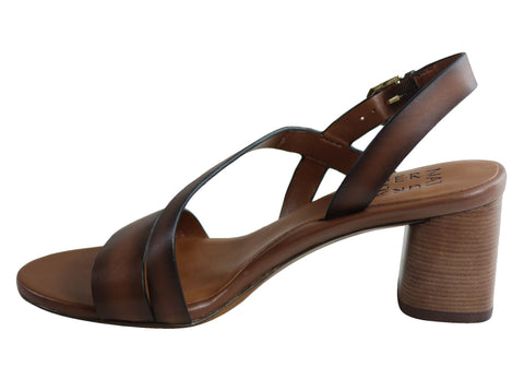 naturalizer arianna leather sandals