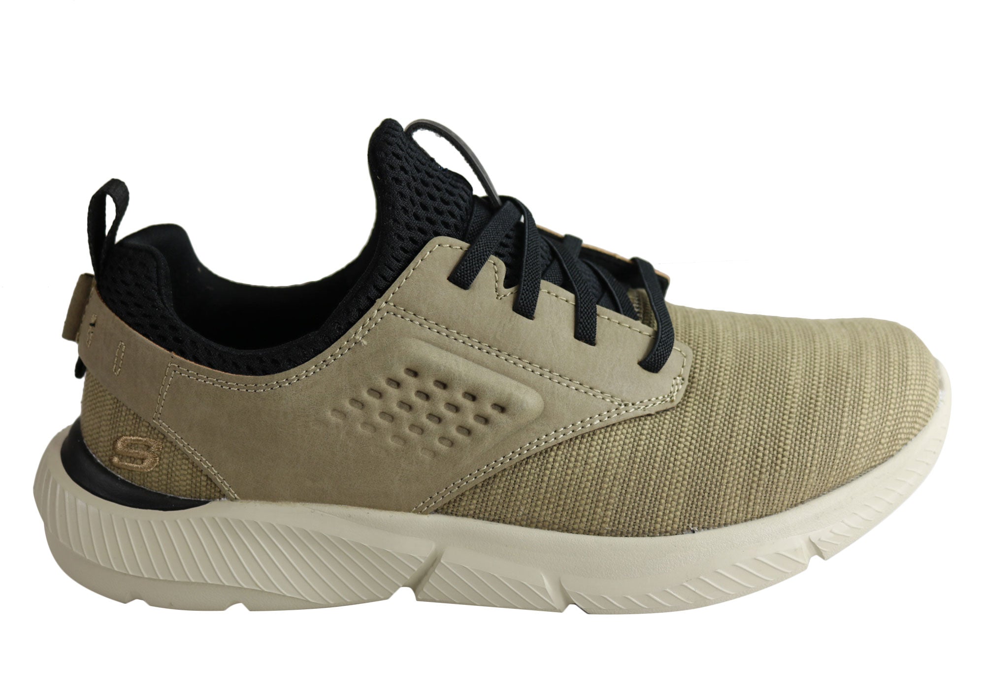 skechers relaxed fit shoe