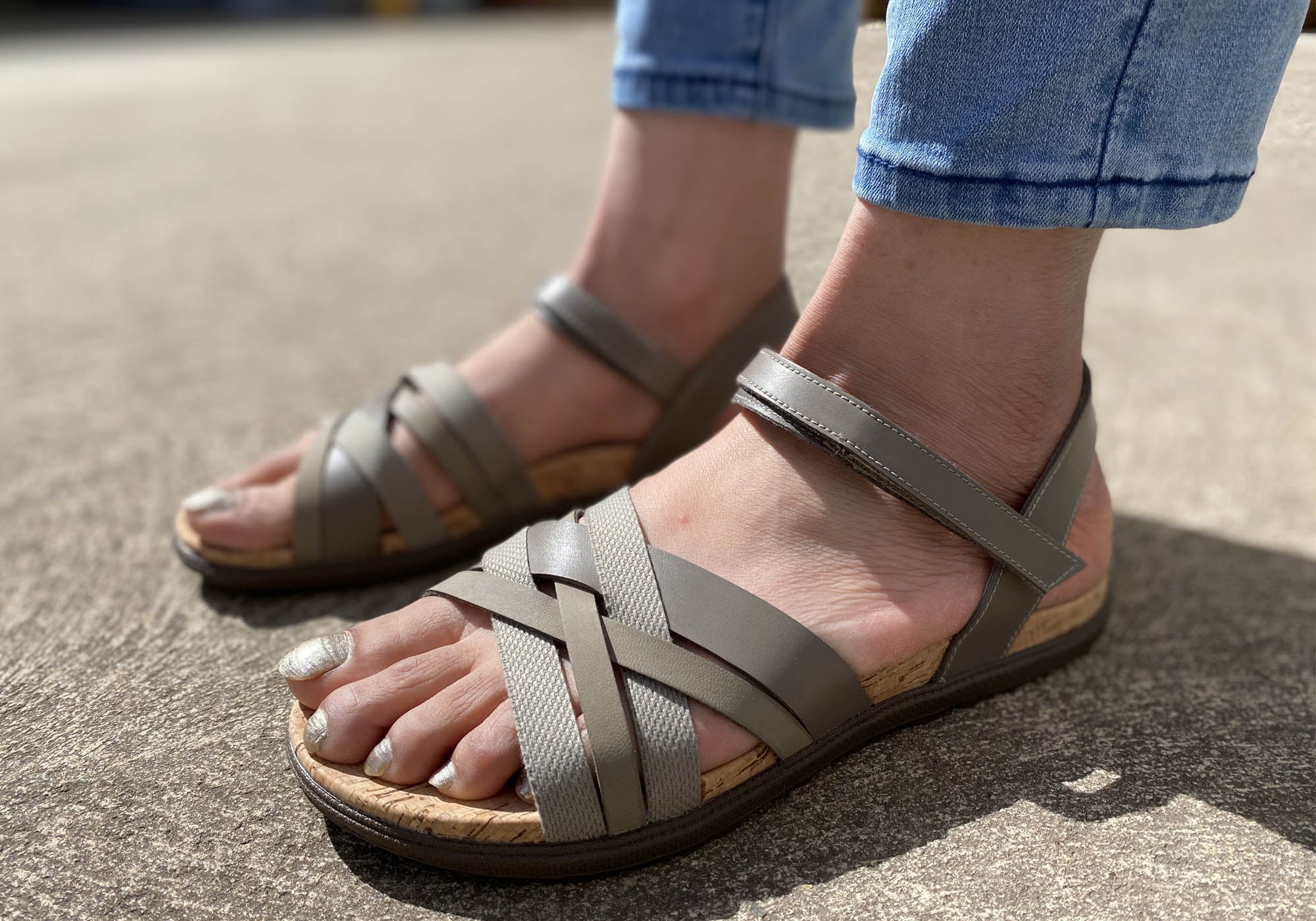 merrell women's around town backstrap sandal