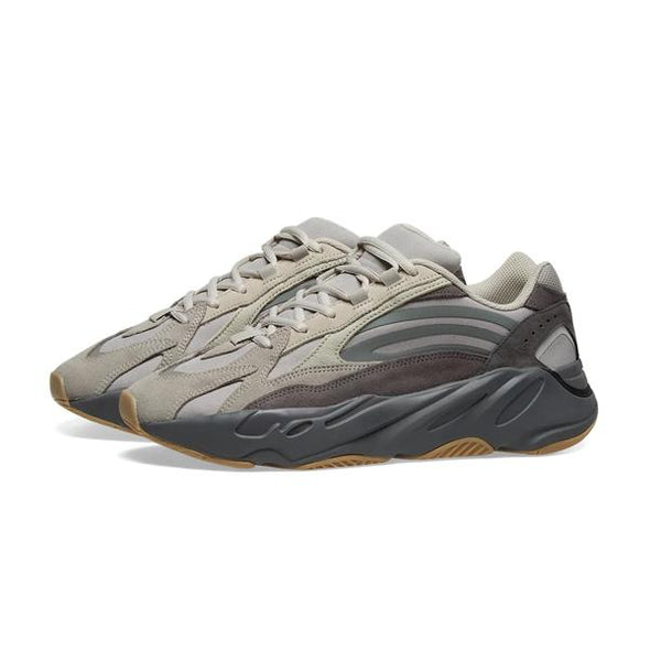 yeezy tephra 700