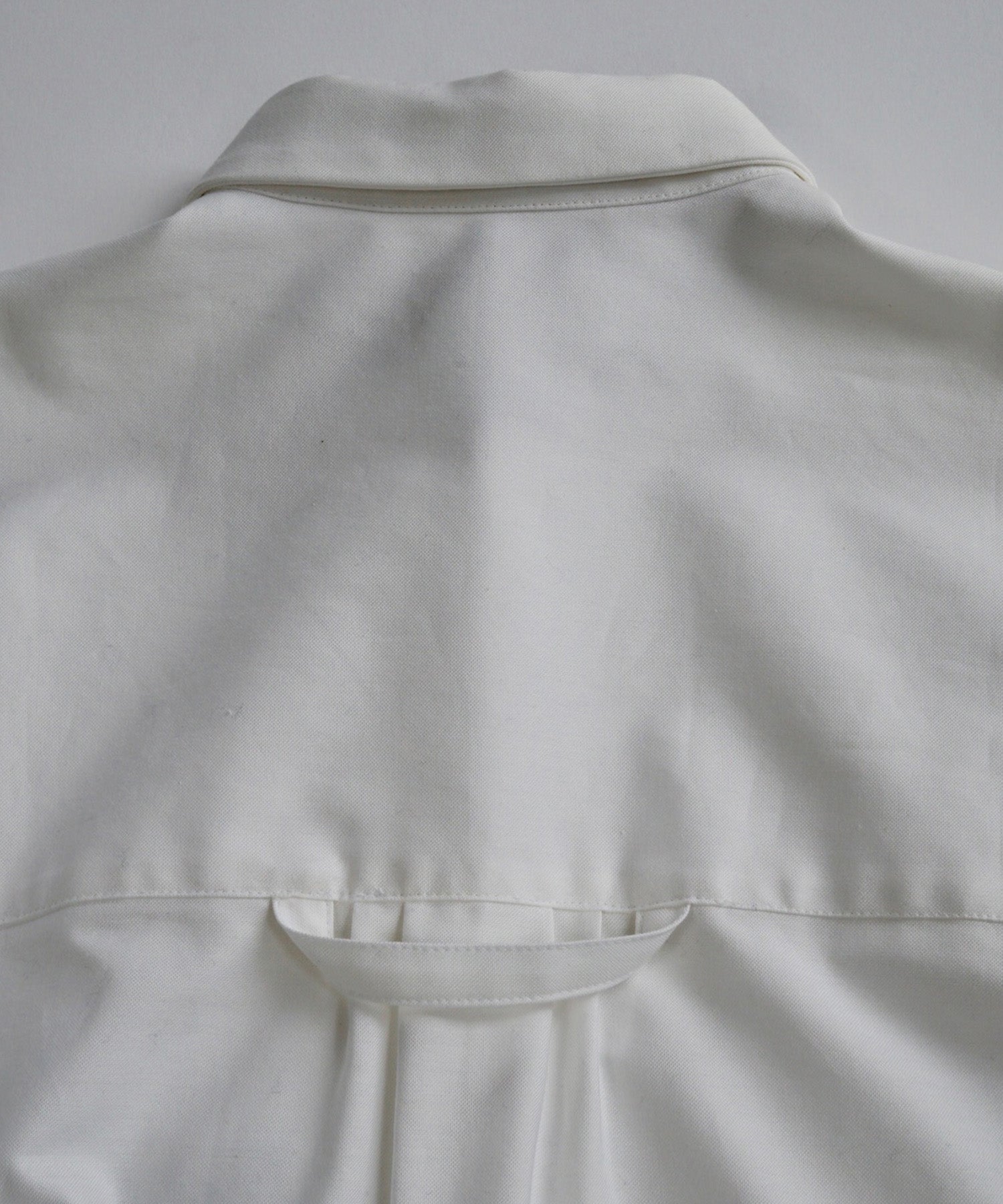 sneeuw ハンギングポケットシャツ ホワイト サイズ1 | www