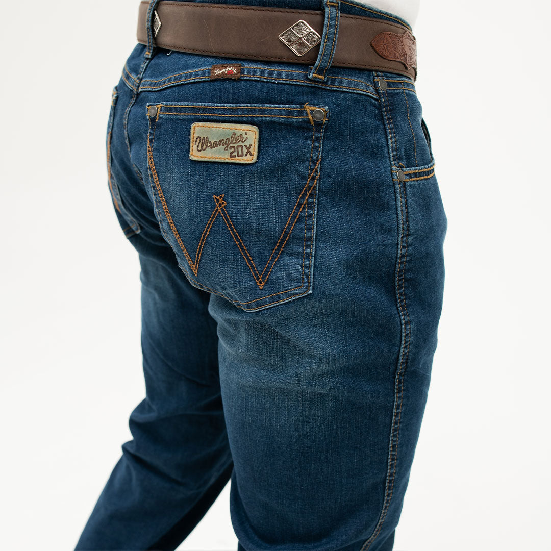 Pantalón Wrangler 20X Slim Boot 075 - Very Vaquero