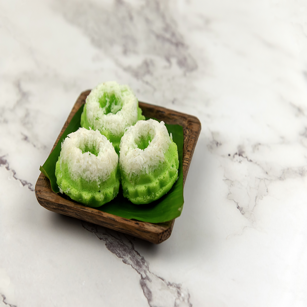 Tasty Snack - Celebrate Hari Raya At The Office - Live Station Ideas For Pantry - Putu Ayu Live Station
