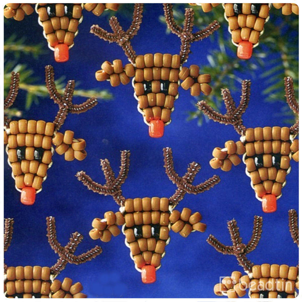 The Beadery Holiday Beaded Ornament Kit-Santa's Hat Makes 12