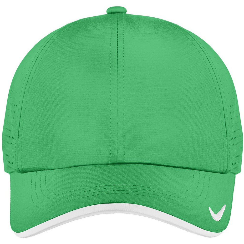 virar Un pan Paseo Nike Dri-FIT Lucky Green Swoosh Perforated Cap