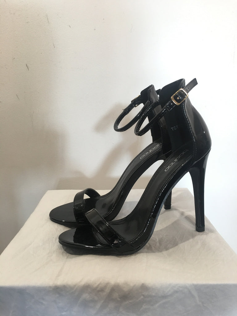 Boohoo Womens Shoes Size 9 – Yesterdays 
