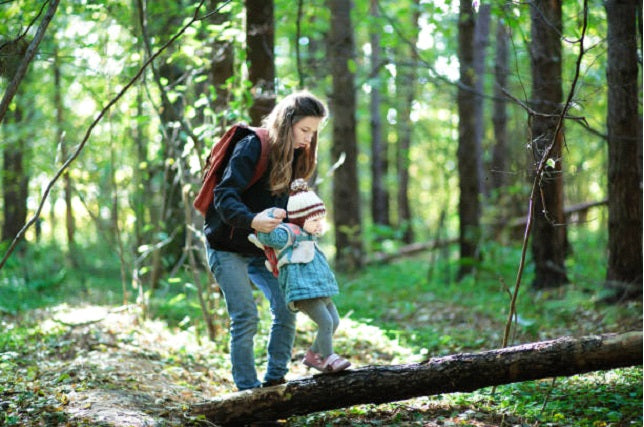 hiking with young kids