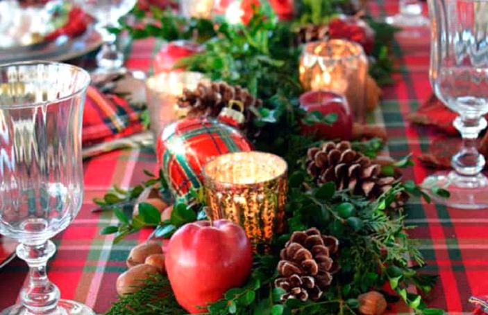 table wreath