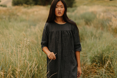 Model wearing Pyne & Smith No. 35 dress in Grey Graphite linen