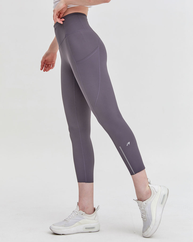 Built with our signature LAICALUX fabric, this pair of leggings is powered with  4-way stretch, quick dry and UV protection — perfect fo