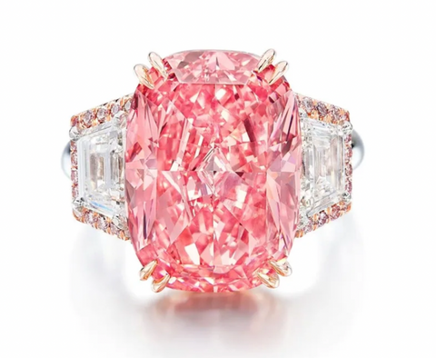Diacore Diamond, 32.32 carat Pink Diamond, 18k gold ring