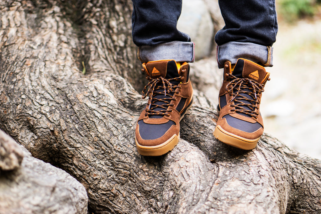 stylish hiking boots mens