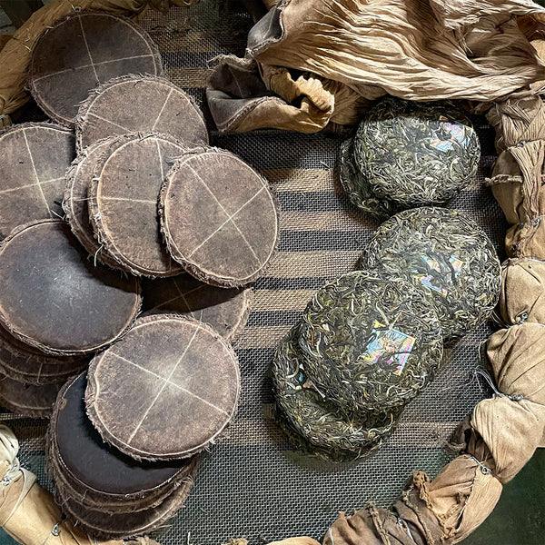 Freshly pressed raw Puerh cake