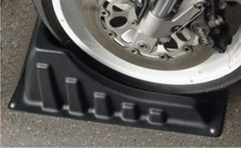 plastic wheel chock will not damage tires