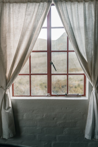 Window Curtains By Taryn Elliott on Pexel