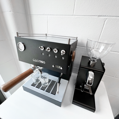 Ascaso Steel UNO PID espresso machine with i-Steel coffee grinder