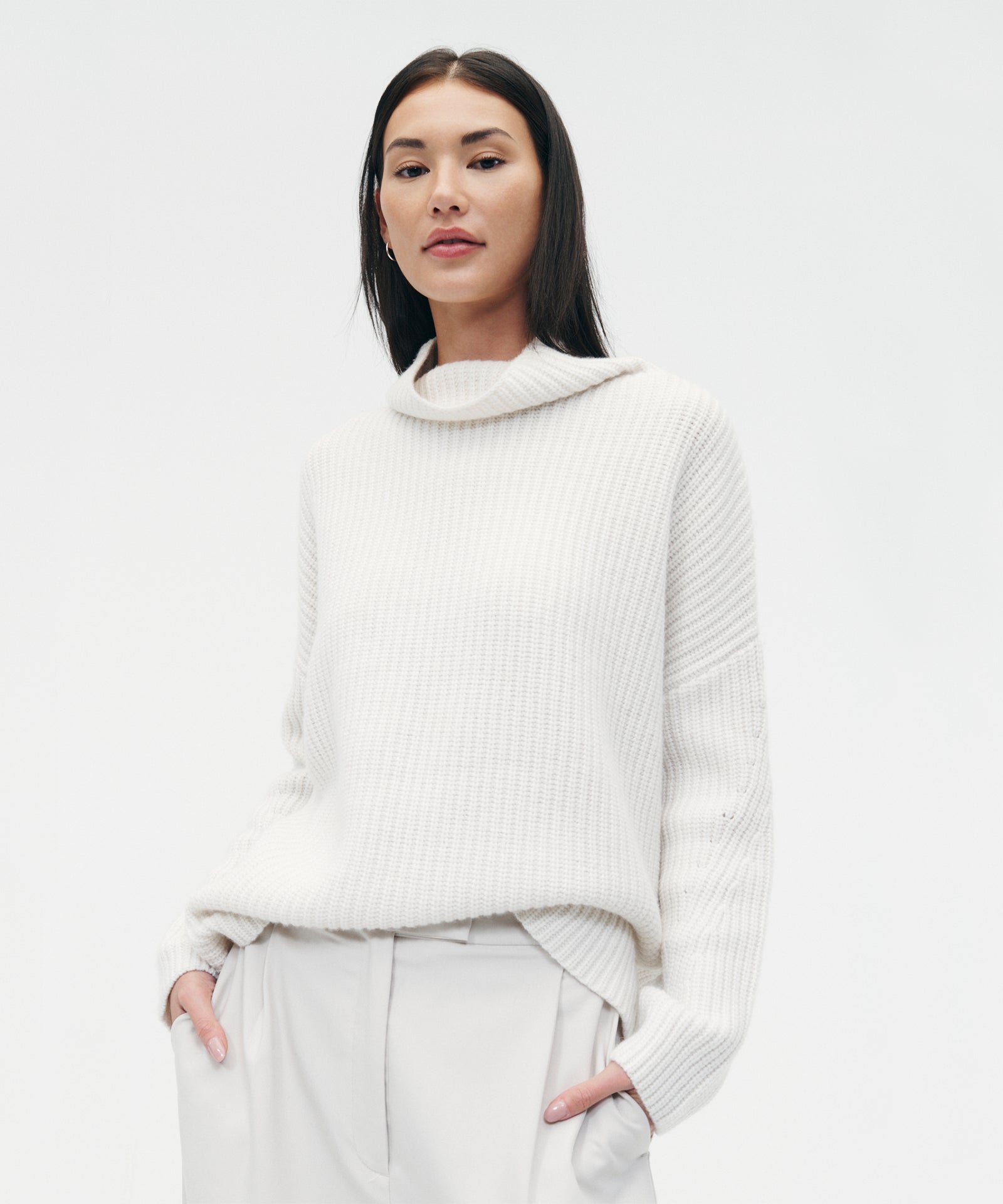 White & Warren Merino Cashmere Ribbed Trim Standneck in Fawn Heather