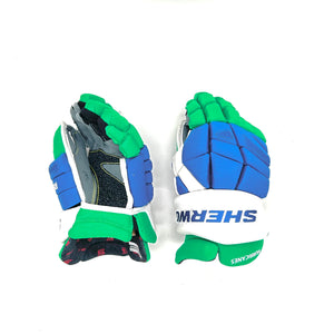 CCM Prostock Hockey Glove - Vancouver Canucks Blue 14 – Max