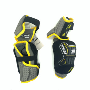 Senior - Elbow Pads – HockeyStickMan