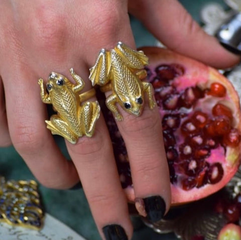 Gold Costume Jewelry With Frogs Design