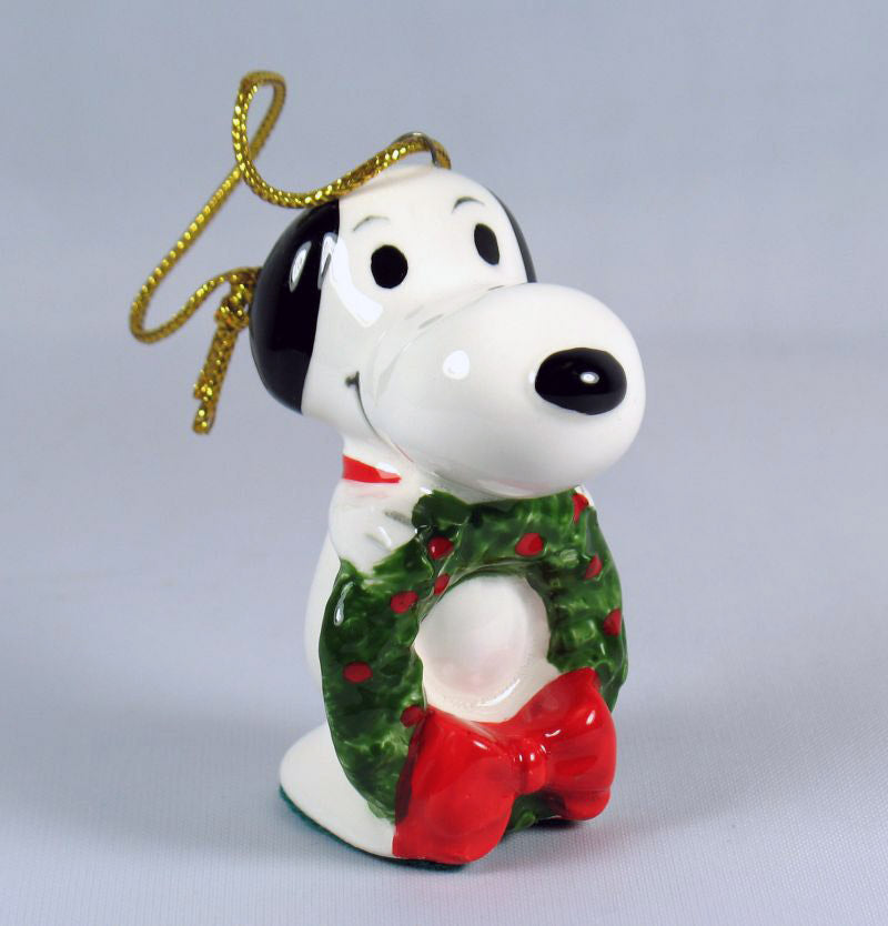 1975 Snoopy S Christmas Wreath Christmas Ornament Snoopn4pnuts Com