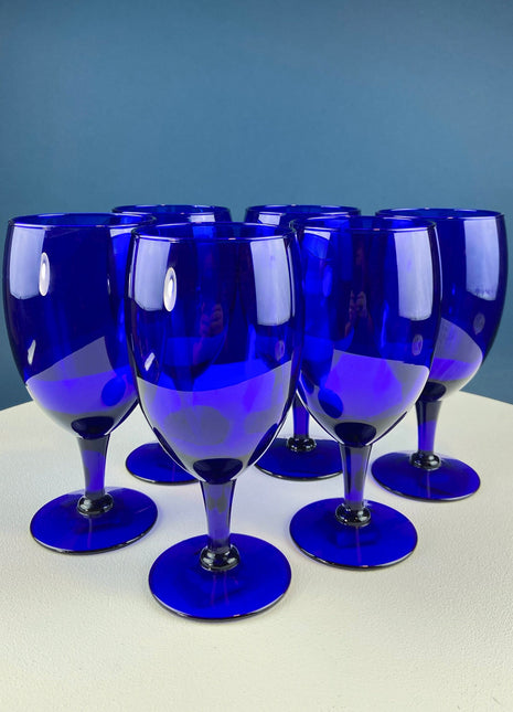 Blue Art Glass Cup, Vintage Blue Swirled Water Glass, Royal Blue Thick  Glass Cup, Beautiful Art Glass Water Glass, Unique Blue Hostess Gift