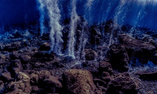 Underwater-volcanic-erruption