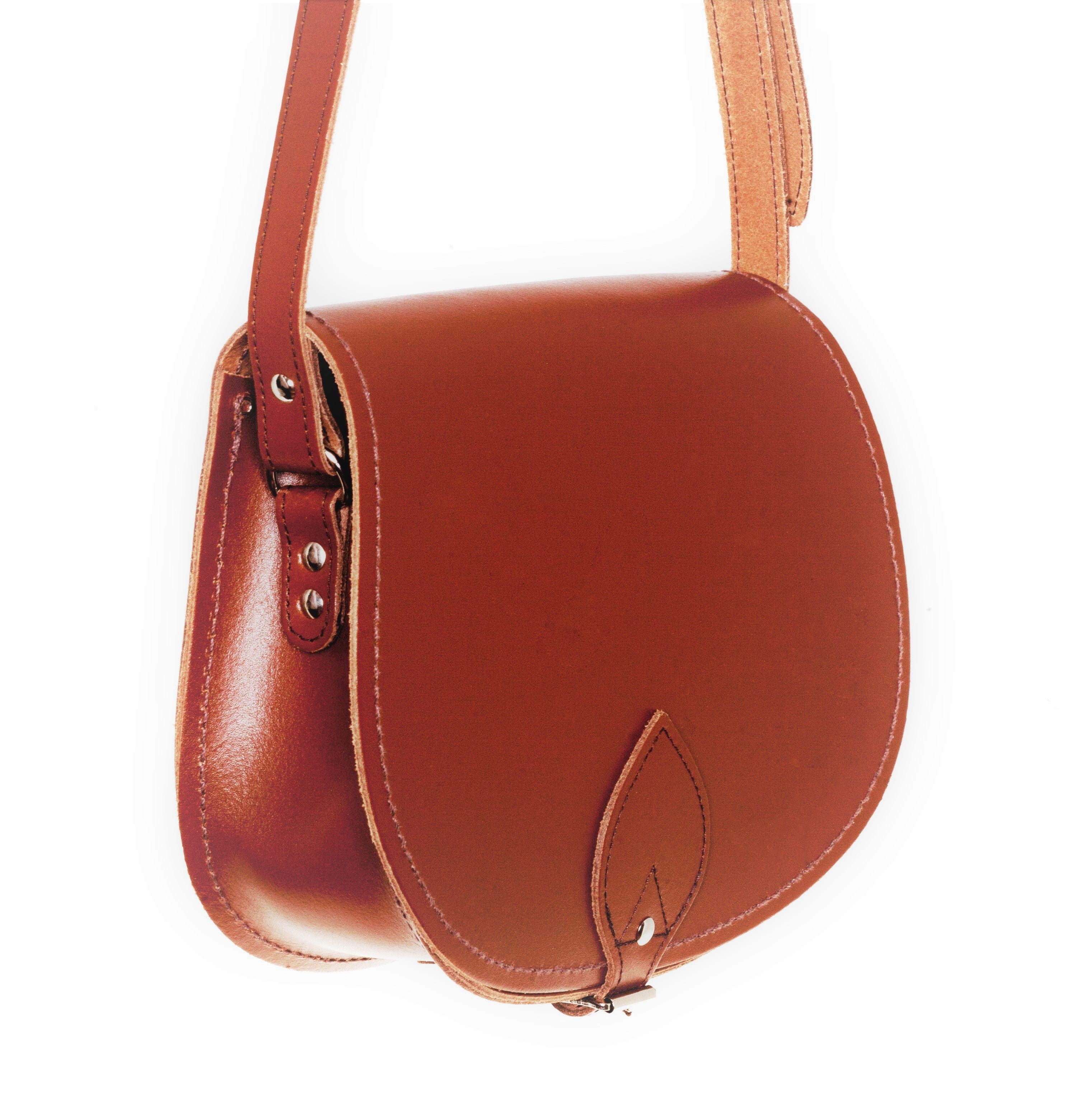 Zatchels Chestnut Handmade Leather Saddle Bag 2 Sizes