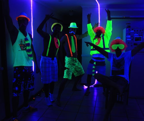 What To Wear To A Glow Party Black Light LED Glow Party Kits UV Ultra  Violet Lights Neon Party 