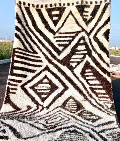 Black and white Berber / Amazigh rug that is used to create Fluffikon's Timeless Atlas rug pillows.