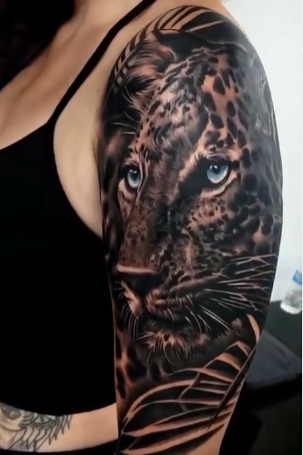 Wolf Animal Tattoo - Ace Tattooz