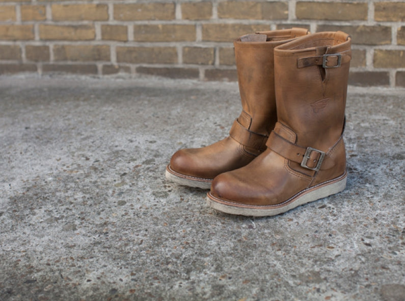 Available Now: 9027 Engineer 'Rugged' Driftwood – Red Wing