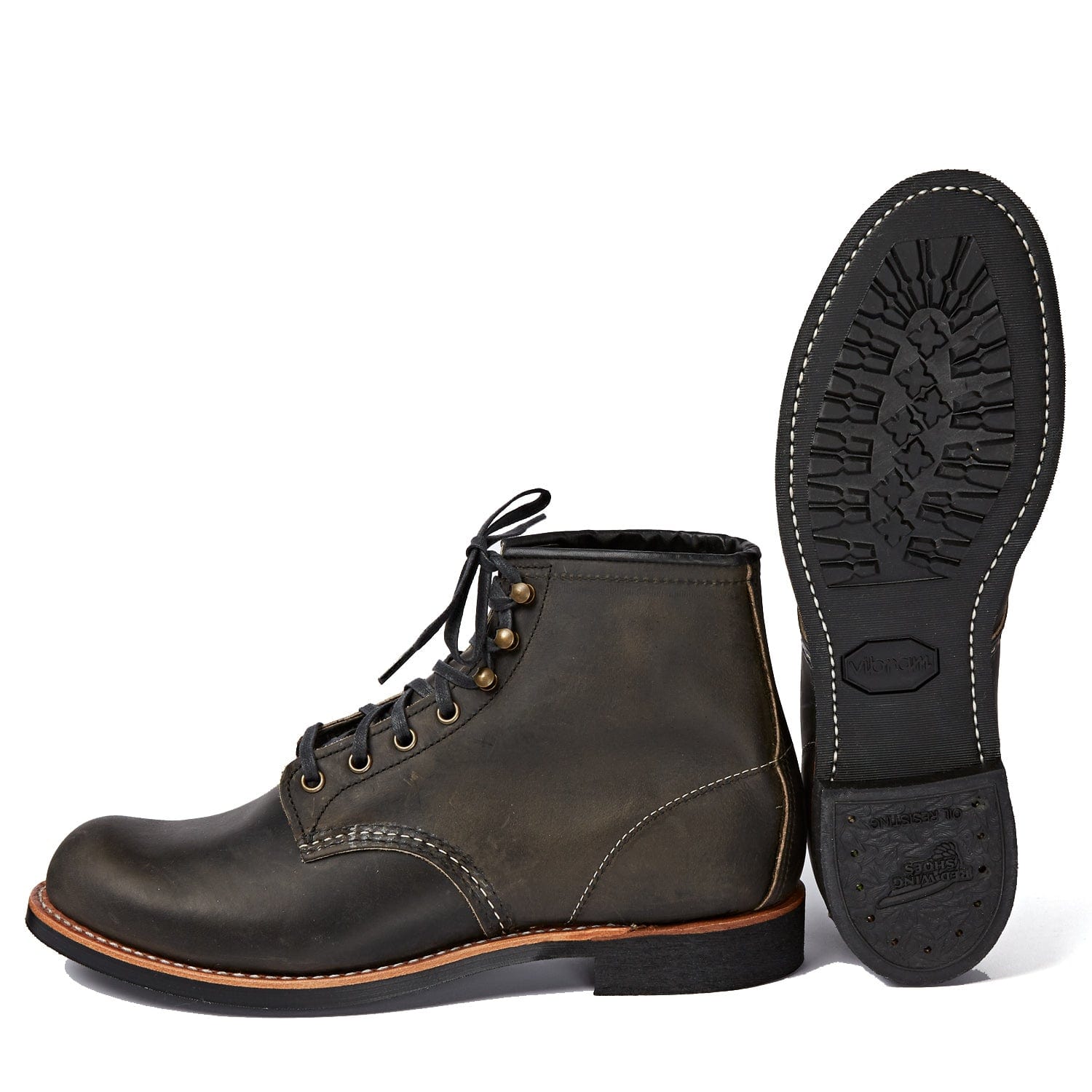 red wing blacksmith charcoal rough and tough