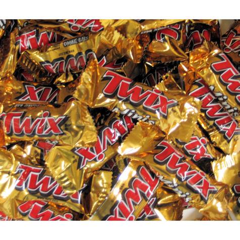 Mini Twix Bars bulk candy - groovycandies.com – GROOVYCANDIES