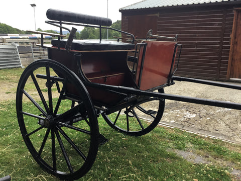 Benington Two Wheel Carriage