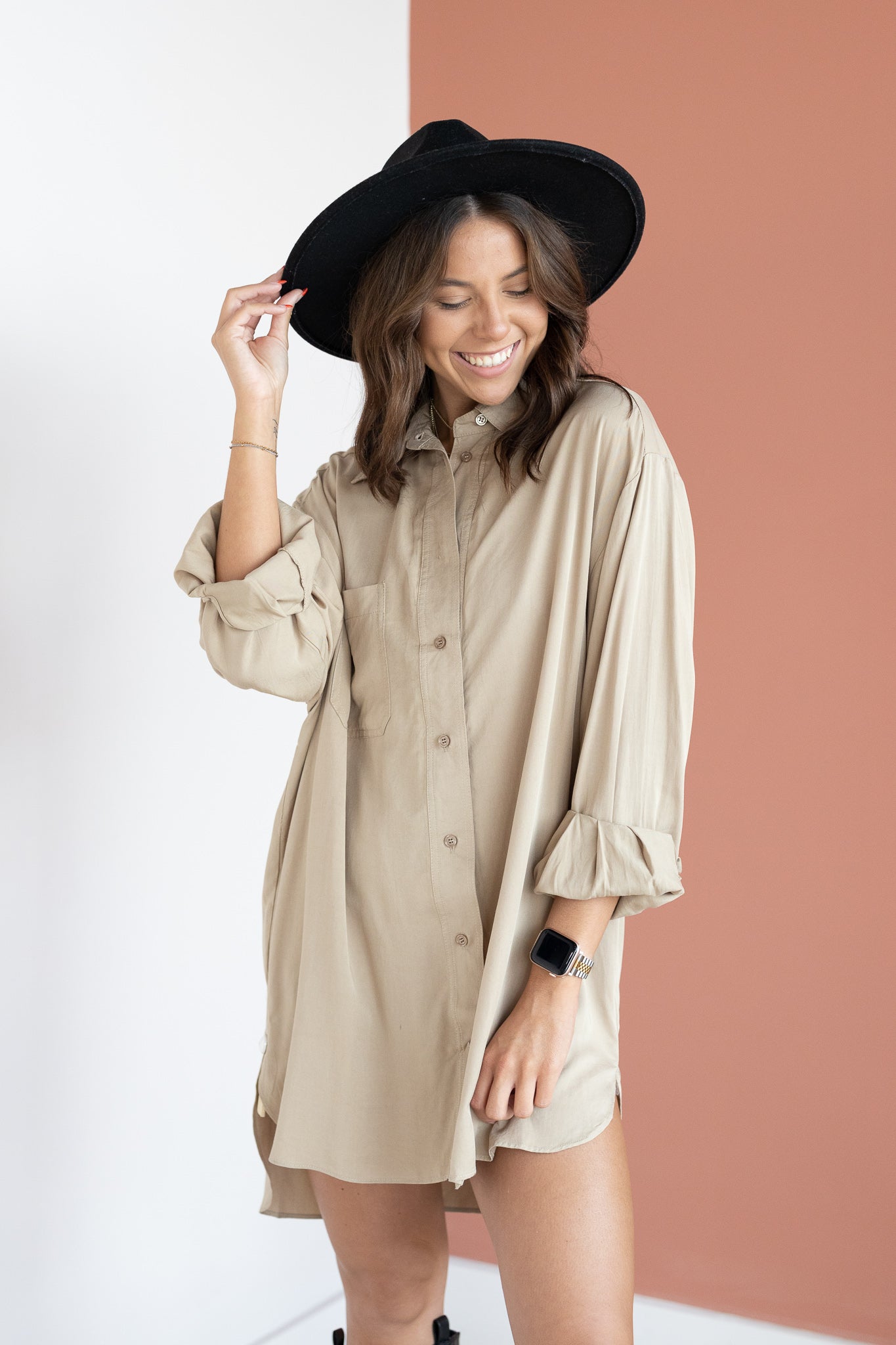 MONDAY OVERSIZED BUTTON UP