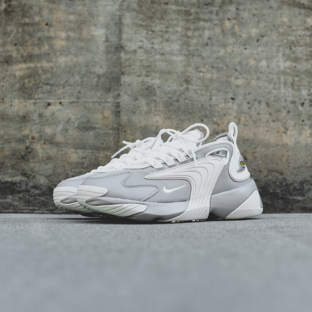 nike zoom 2k moon