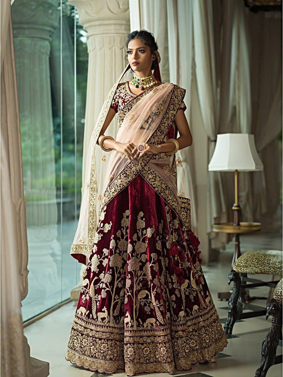 Oops collection - beautiful lehenga choli simple and most... | Facebook